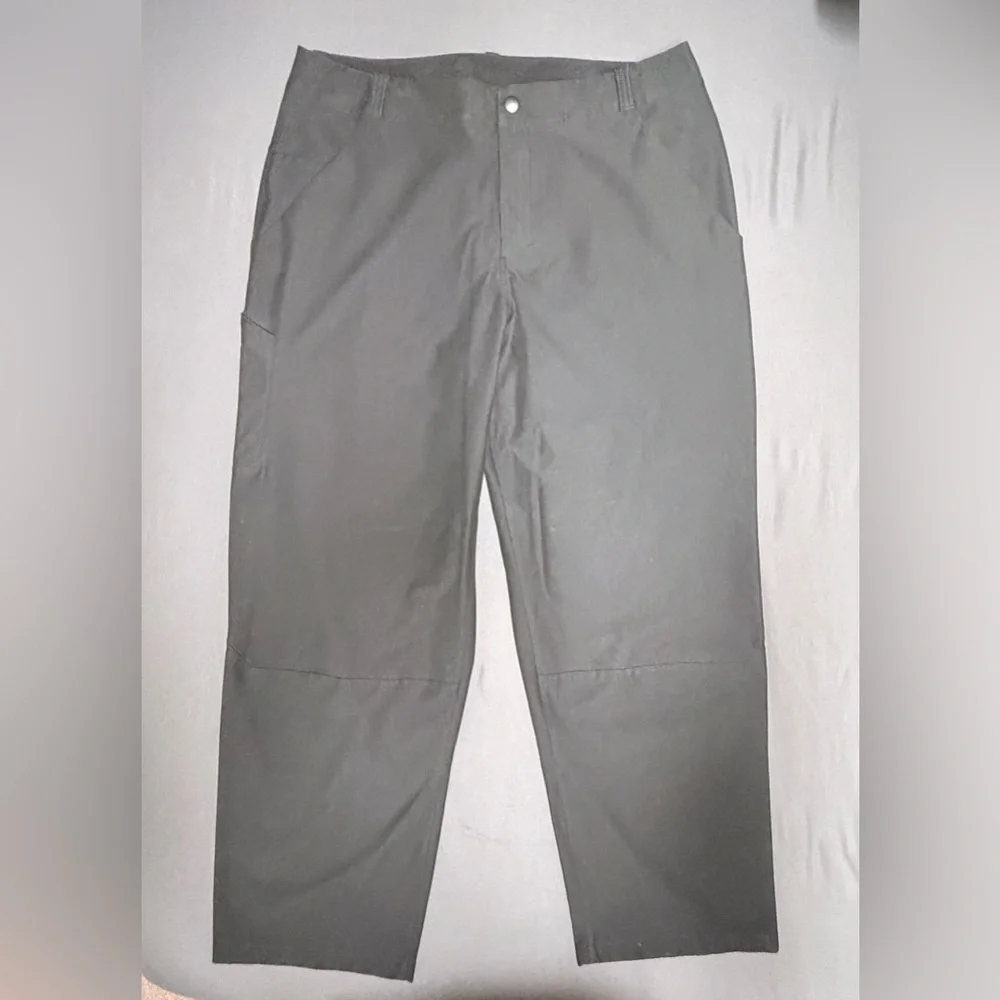lululemon athletica Men's Charcoal Canvas Pants Size: 38